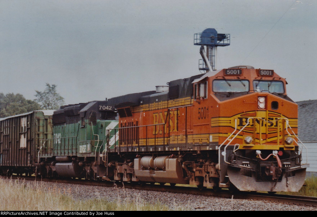 BNSF 5001 West